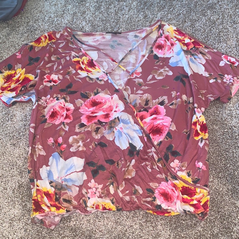 Loose floral top size (M) rose color